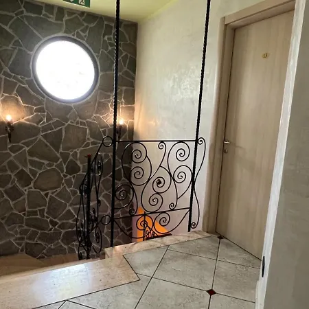 Guest house La Maison *