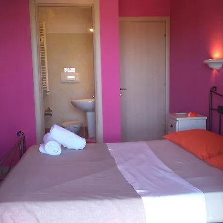 La Maison بيت ضيافة Montesilvano Marina